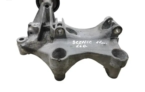 Renault Scenic III - Grand scenic III Generator/alternator bracket 117102017R