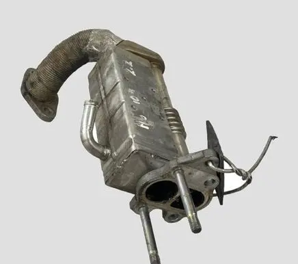 Mazda 6 EGR valve cooler R2AA20304 16C9A000140