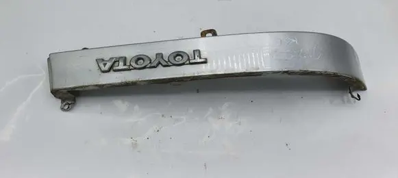 Toyota Avensis T220 Rear/tail light trim molding NOCODE