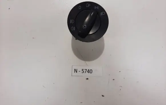 Volkswagen PASSAT B6 Light switch 1K0941431N