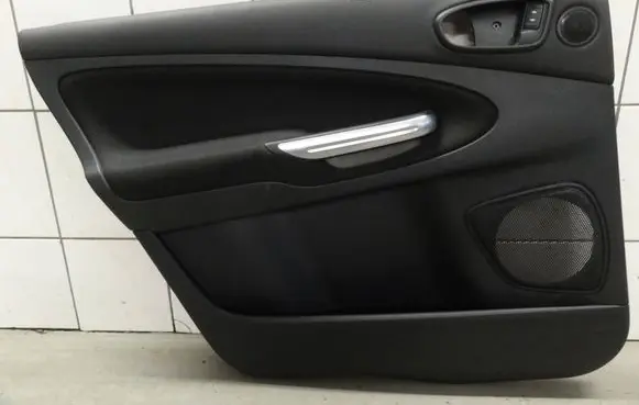 Ford S-MAX Rear door card panel trim