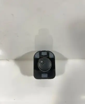 Audi A8 S8 D3 4E Wing mirror switch 8E0959565A