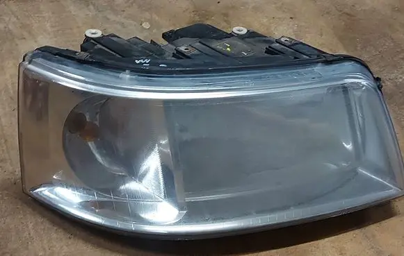 Volkswagen Transporter - Caravelle T5 Headlight/headlamp 7H1941016N