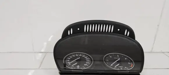 BMW 5 E60 E61 Speedometer (instrument cluster) 62109177261 110080213