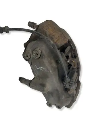 Mercedes-Benz E W211 Front brake caliper 20704704