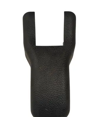 Hyundai Santa Fe Front door seat control surround trim 895682W000