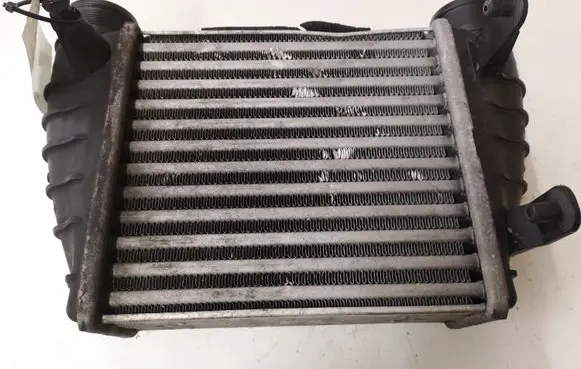 Audi A4 S4 B7 8E 8H Intercooler radiator 8E0145806M 3230257