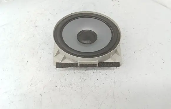 Honda FR-V Front door speaker EAS16P649B