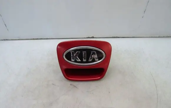 KIA Rio Tailgate release/open handle 