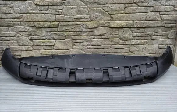Volvo XC40 Front bumper lip 31449340