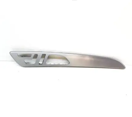Mercedes-Benz GL X166 Front door card panel trim A1667203022