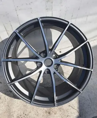 Ferrari F12 Berlinetta R20 alloy rim 