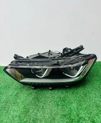 Volkswagen PASSAT B8 Headlight/headlamp 3G1941035
