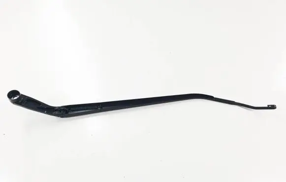 Suzuki SX4 S-Cross Front wiper blade arm
