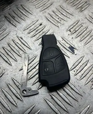 Mercedes-Benz ML W164 Ignition key/card 2514431
