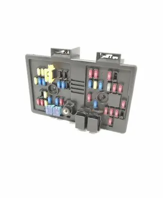 Chevrolet Captiva Fuse module 96821082