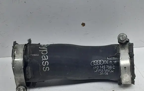 Intercooler hose/pipe