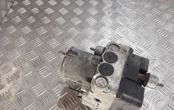 Audi A6 S6 C4 4A ABS Pump 0265214002 8D0614111