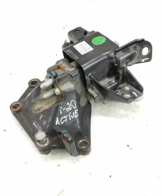 Hyundai i20 (BC3 BI3) Gearbox mount 21830C8600 2001221