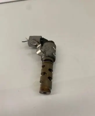 Toyota Verso-S Camshaft vanos timing valve 347020 MN214 522021