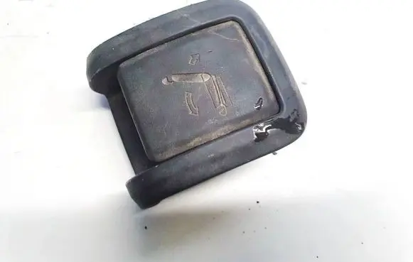 Chevrolet Captiva Seat control switch 