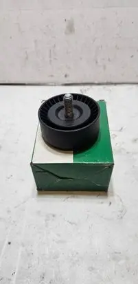 BMW 5 E60 E61 Generator/alternator belt tensioner 1440378 532047510 27374F