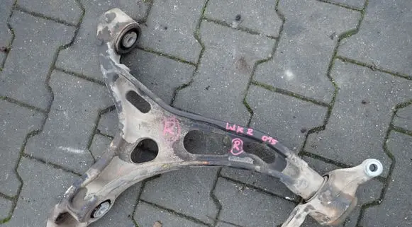 Jeep Grand Cherokee Front lower control arm/wishbone 