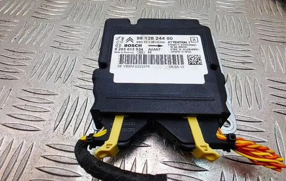 Citroen C4 Cactus Airbag control unit/module 9812824480 0285012934