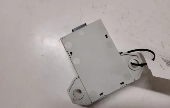 Jaguar S-Type Central body control module 2R8317E694AB