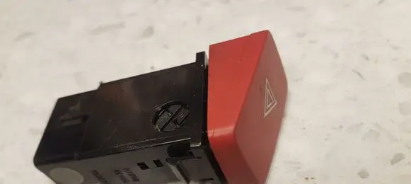 Hyundai Tucson LM Hazard light switch 937902E900