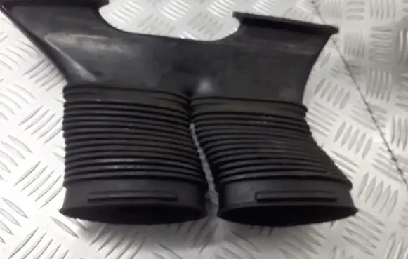 Jaguar X-Type Air intake hose/pipe 4609227999