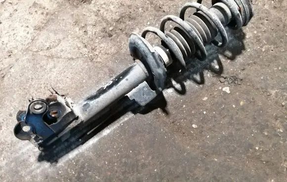 Mercedes-Benz A W169 Front shock absorber with coil spring