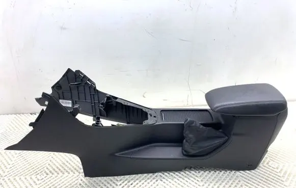 Ford Focus Center console F1EBA045A06E