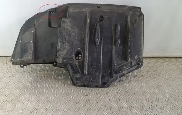 Toyota Corolla E160 E170 Engine splash shield/under tray 5839902060