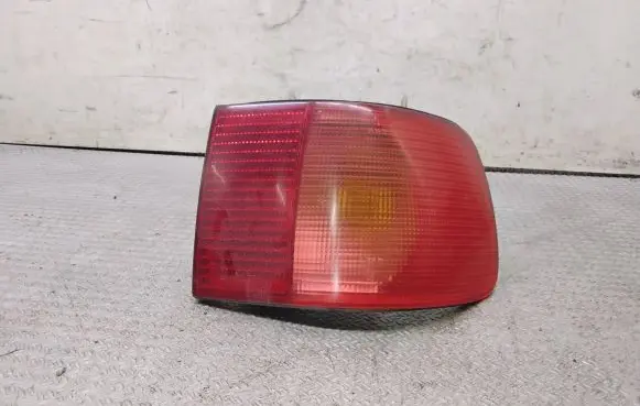 Audi A8 S8 D2 4D Rear/tail lights