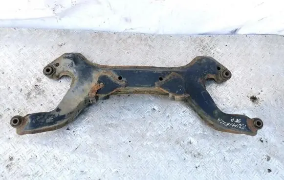 Nissan Primera Front subframe