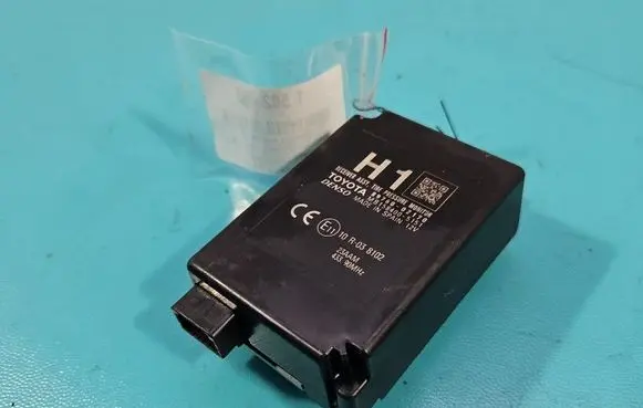 Toyota Corolla E160 E170 Central body control module 8976002170 IMPRK1592463