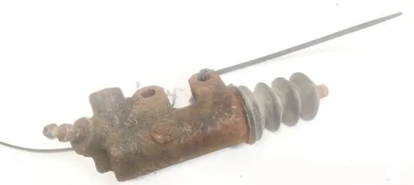 Toyota Avensis T250 Clutch master cylinder