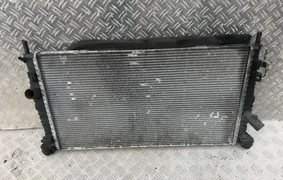 Ford Focus Coolant radiator