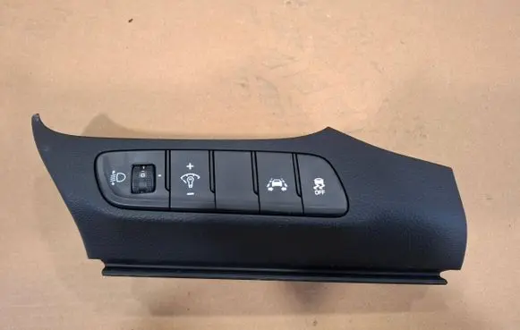 Hyundai i30 Headlight level height control switch 93701-G4190