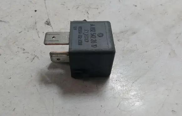 Mercedes-Benz ML W163 Other relay A0025422619