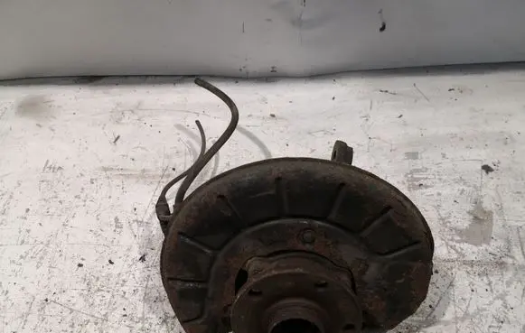 Audi A3 S3 8P Front wheel hub