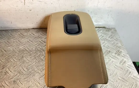 Porsche Cayenne (92A) Steering wheel column trim 7P5880515A