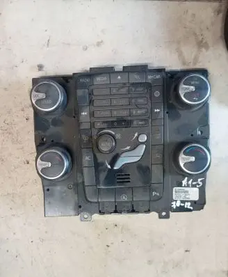 Volvo XC60 Climate control unit 31398066 13W50E03 M4502100277