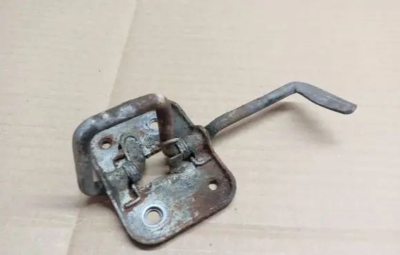 Seat Ibiza IV (6J,6P) Engine bonnet/hood lock/latch loop/hook 6J0823186 1616