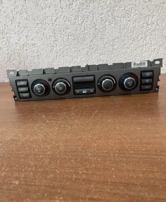 BMW 7 E65 E66 Climate control unit 6411698140501 E2626