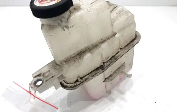 Toyota Camry VIII XV70 Coolant expansion tank/reservoir