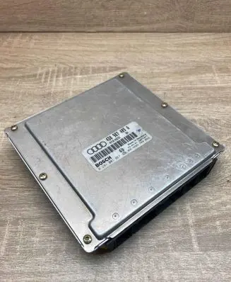 Audi A8 S8 D2 4D Engine control unit/module ECU 4D0907409A 0281001867