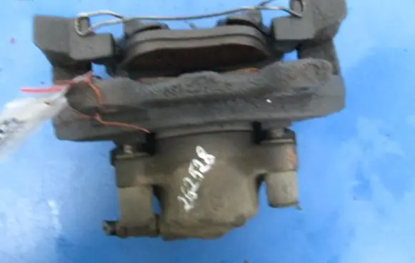 Alfa Romeo 147 Front brake caliper