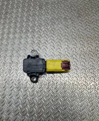 Audi A3 S3 A3 Sportback 8P Airbag deployment crash/impact sensor 8P0955557 191007 020777